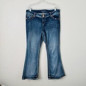 Vanity Flare Let Blue Denim Jeans Women’s Size 32W